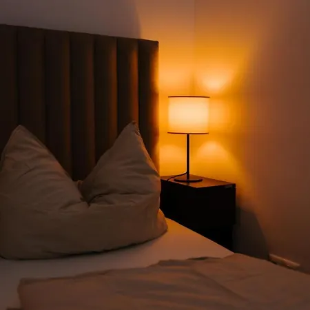 Aur Design Modern Boho X Premium Queensize Fussbodenheizung Kaffee Netflix Business&familie Apartment